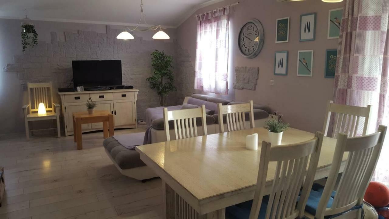 Pinta Διαμέρισμα Βόντιτσε Εξωτερικό φωτογραφία
